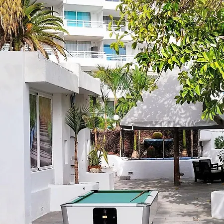 Modern Pool Front In Americas *