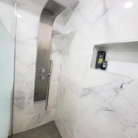 Modern Pool Front In Americas بلايا ذي لاس أميريكاس